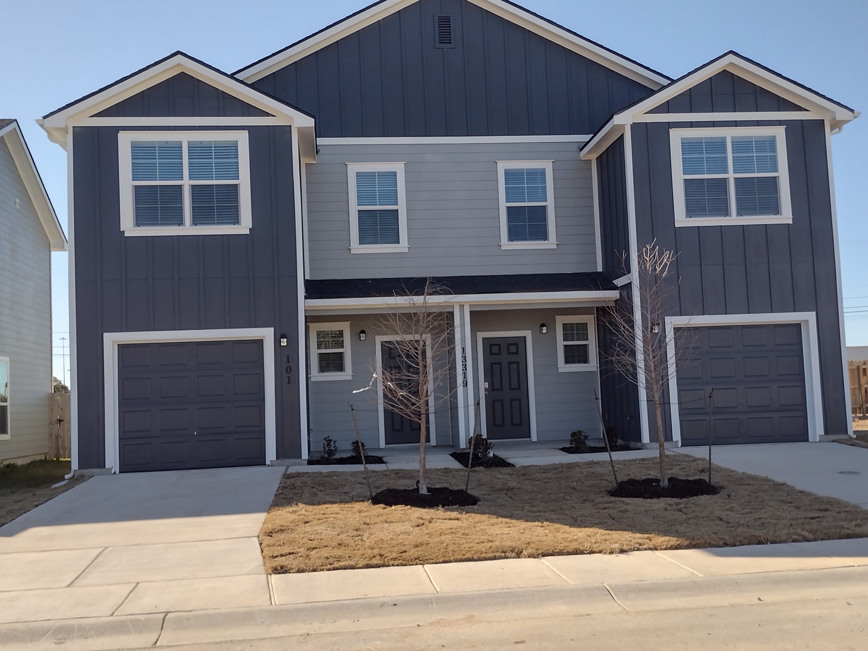 13319 Stadium Cove – photo 1