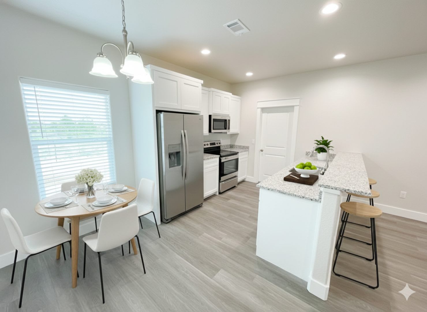 Beautiful home in a quiet community – photo 4