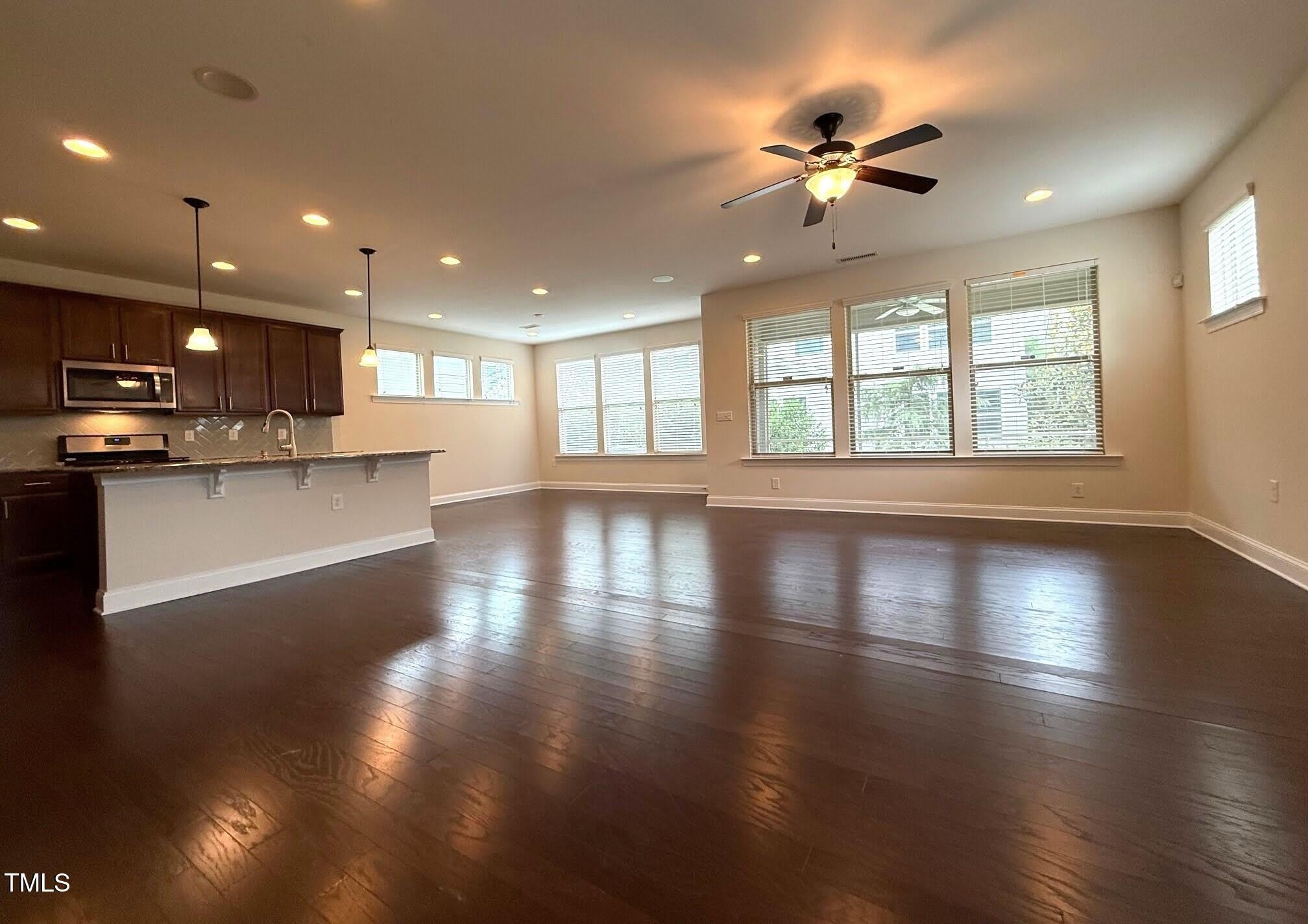 238 Begen Street – photo 3