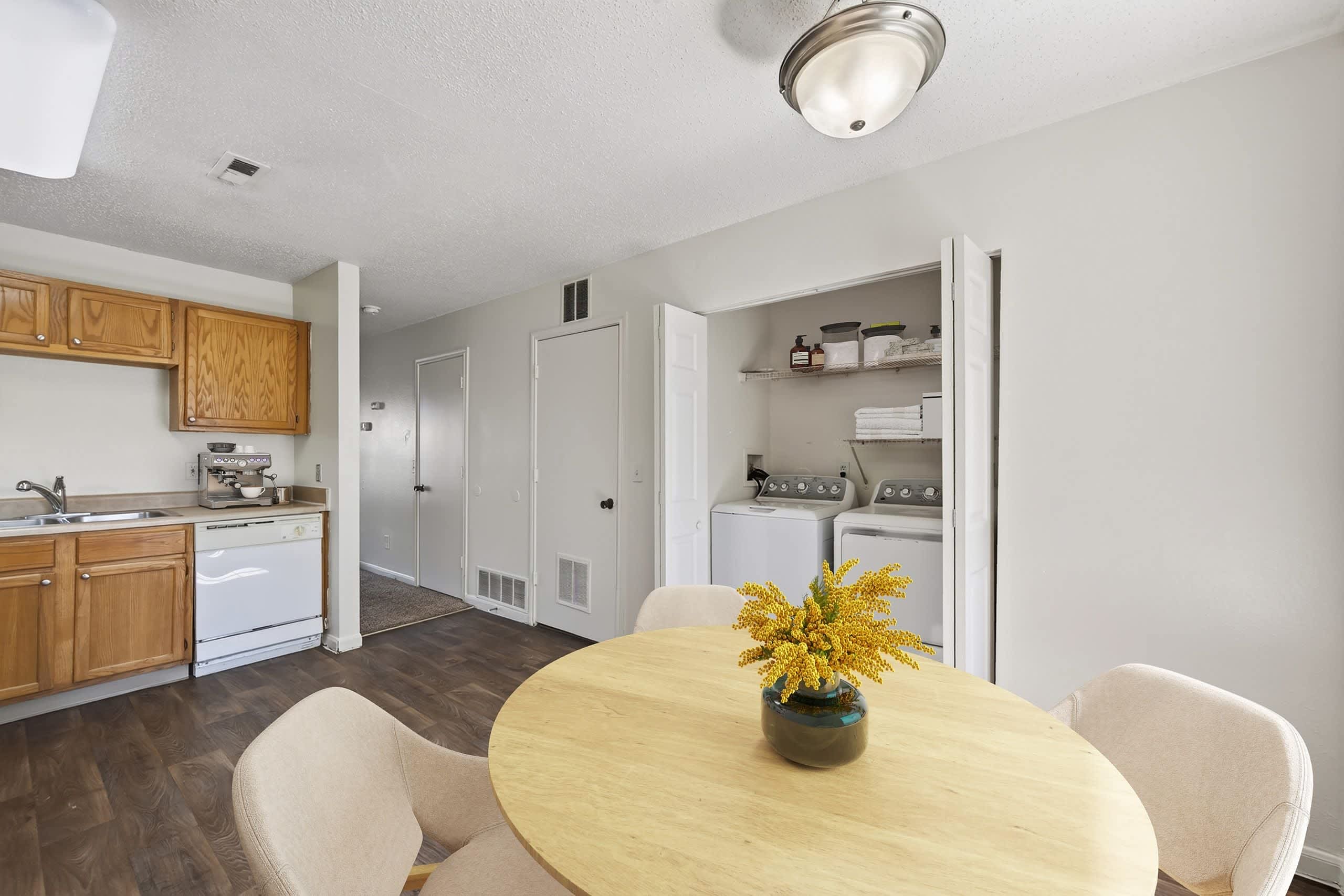 The Bluffs at Cherry Hills Townhomes – photo 4
