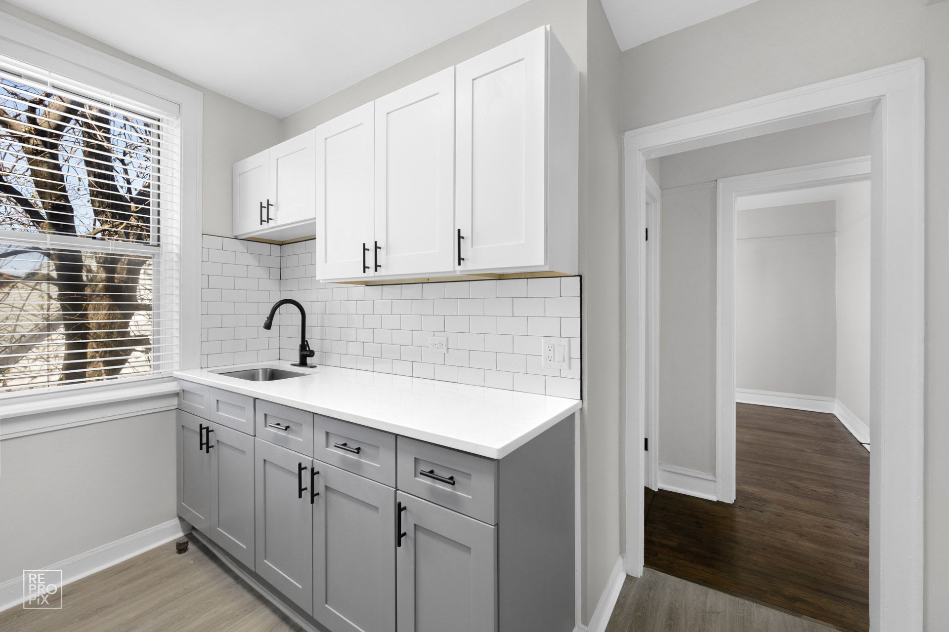 7706 S Coles Avenue – photo 5