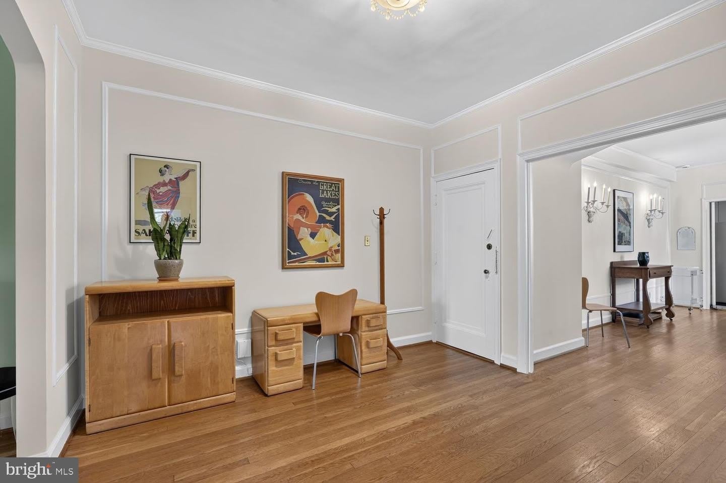 2737 DEVONSHIRE PL NW #402 – photo 2