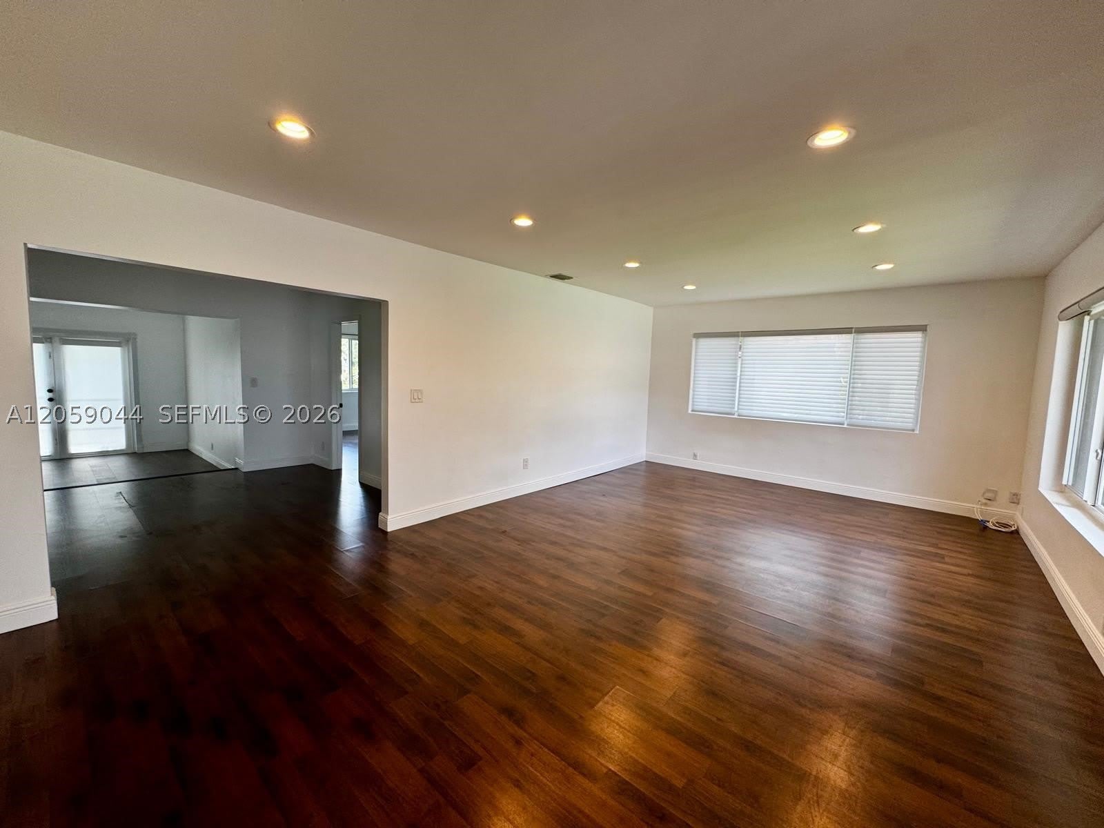 234 Washington Dr – photo 4