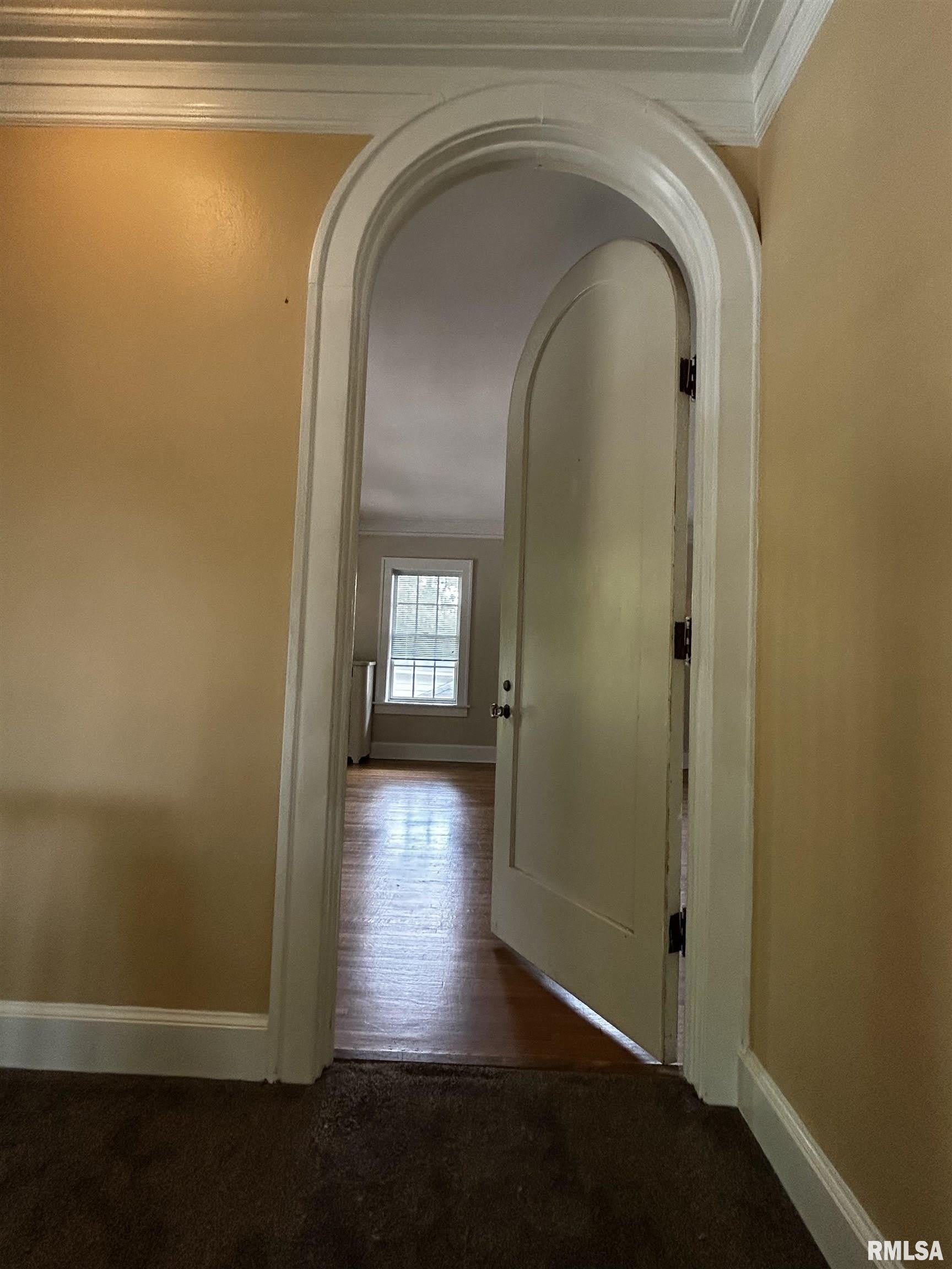 1725 W Moss Avenue – photo 4