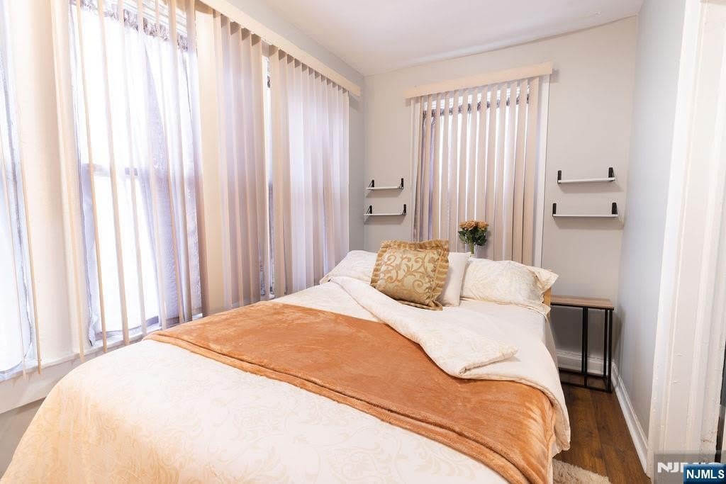 40-42 Harding Terrace – photo 3