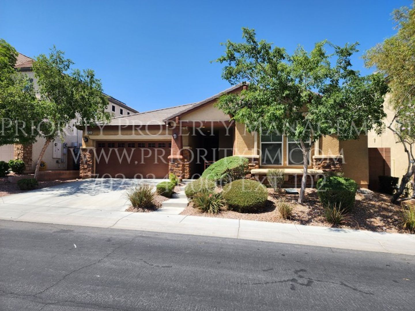 PROVIDENCE SINGLE STORY (GATED)~ 1900+ SQ FT! ~ UPGRADED!! – photo 3