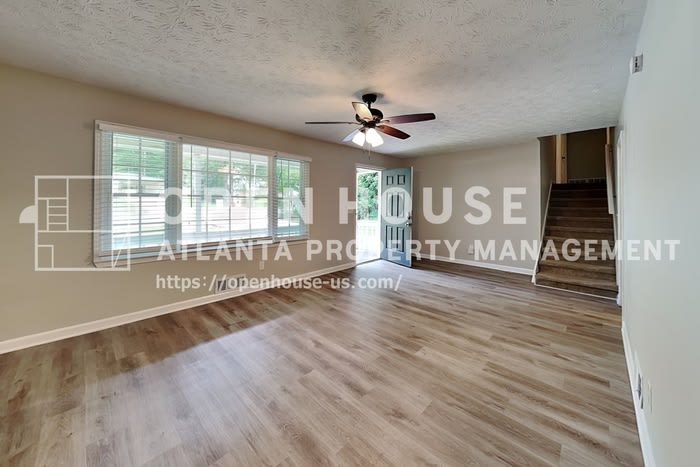 5104 Dogwood Hills Drive – photo 3