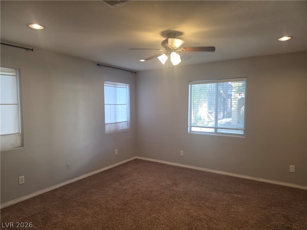 6939 Smiling Cloud Avenue – photo 2