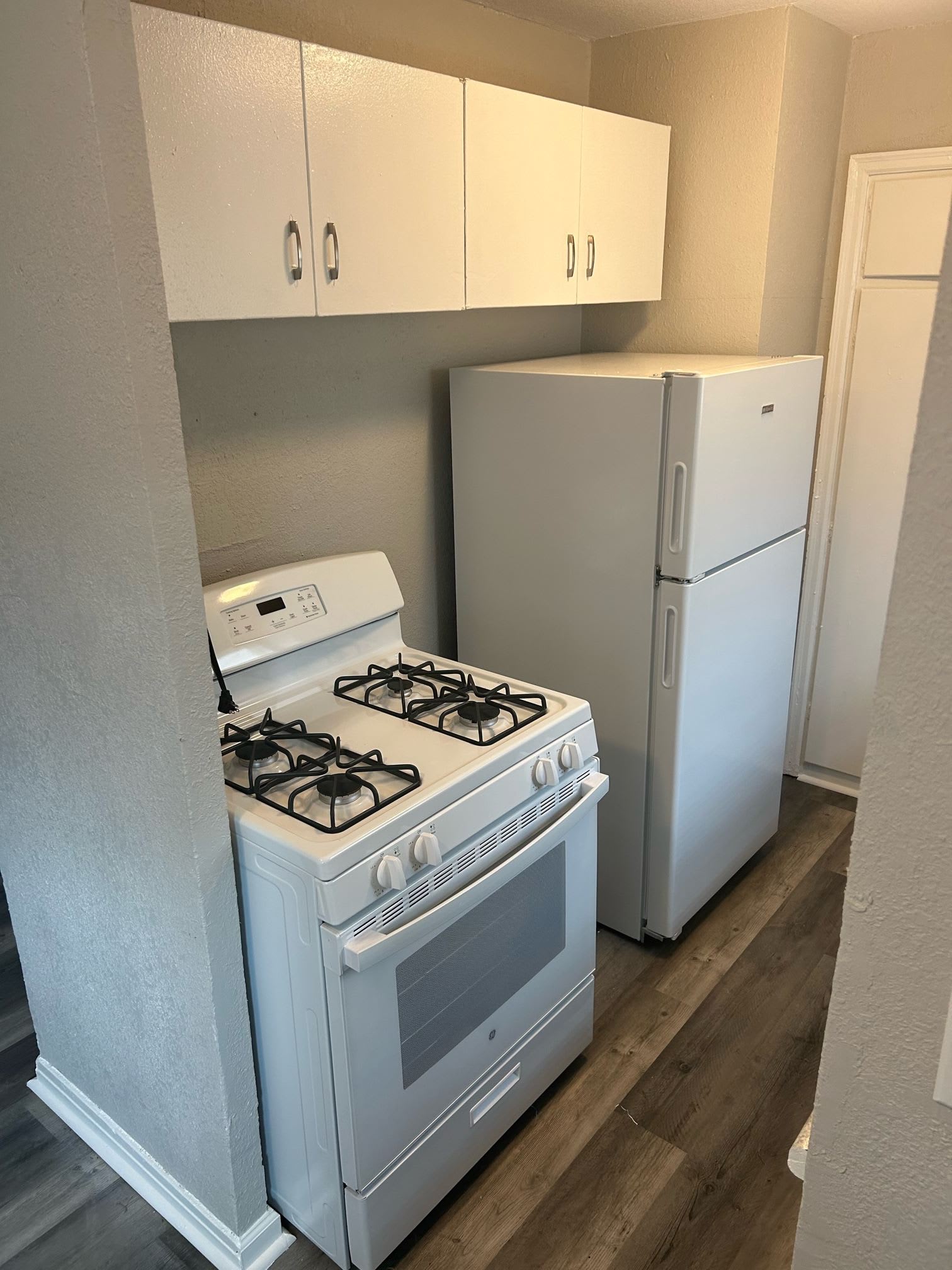 618 S Hunter St – photo 4
