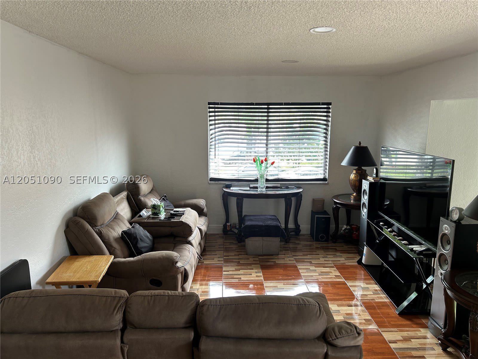 2215 NW 59th Ave – photo 5