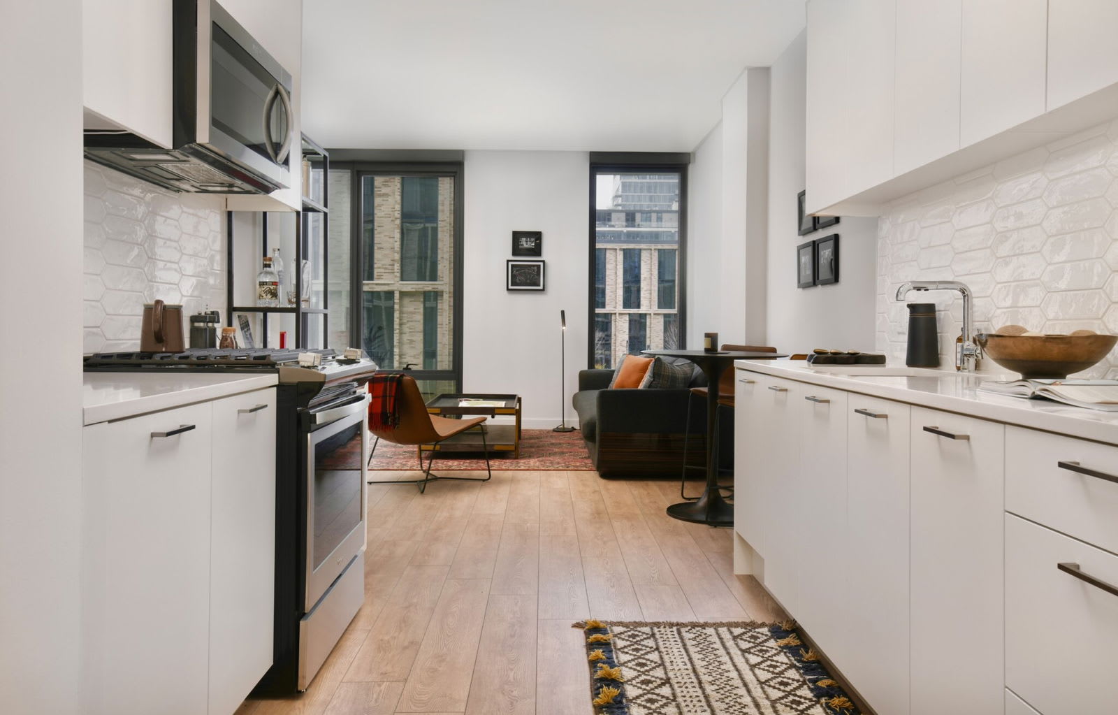 855 West Madison Street – photo 3