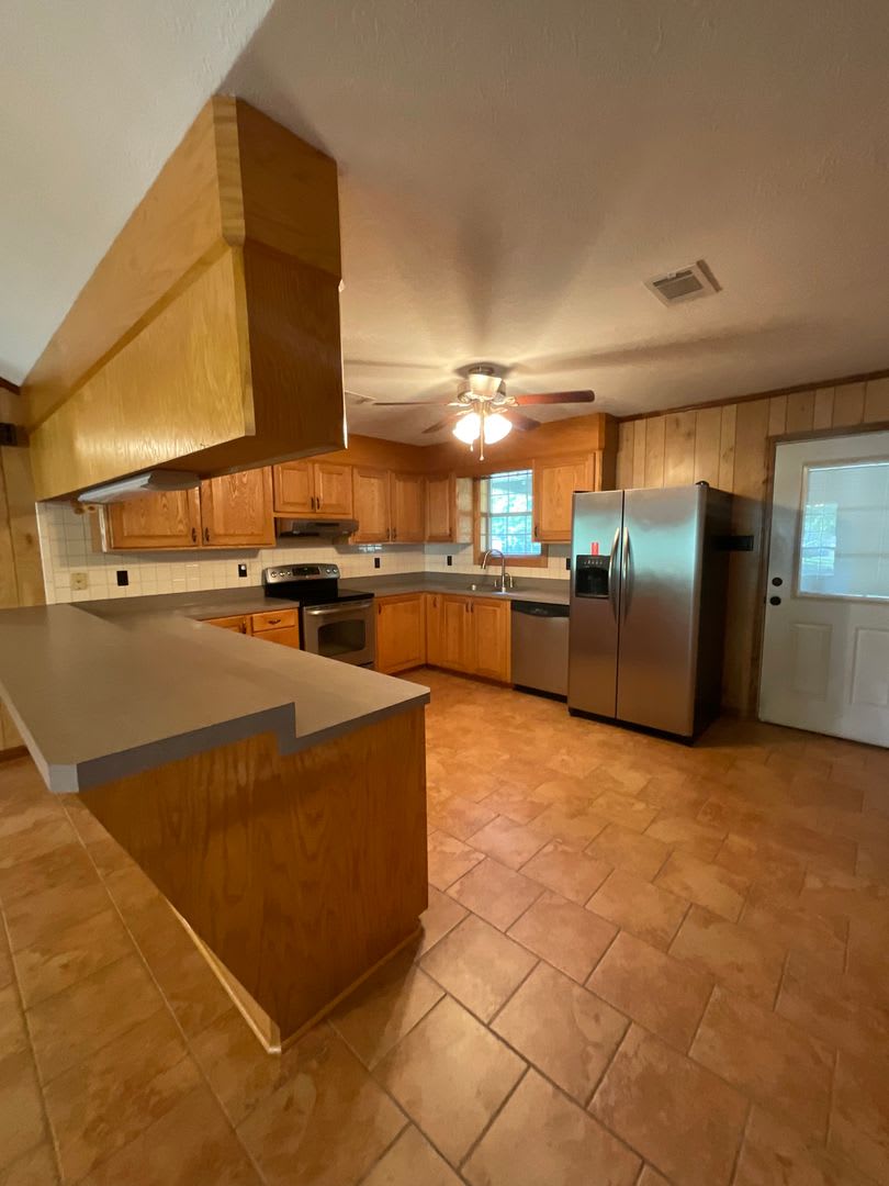 156 Kelley Street – photo 5