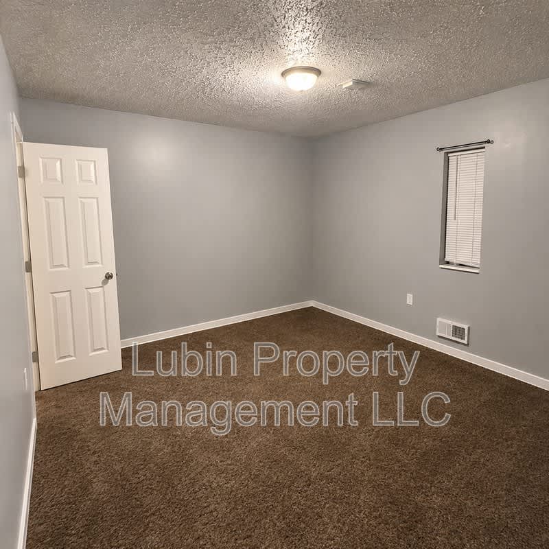 1016 Peabody Ave – photo 2