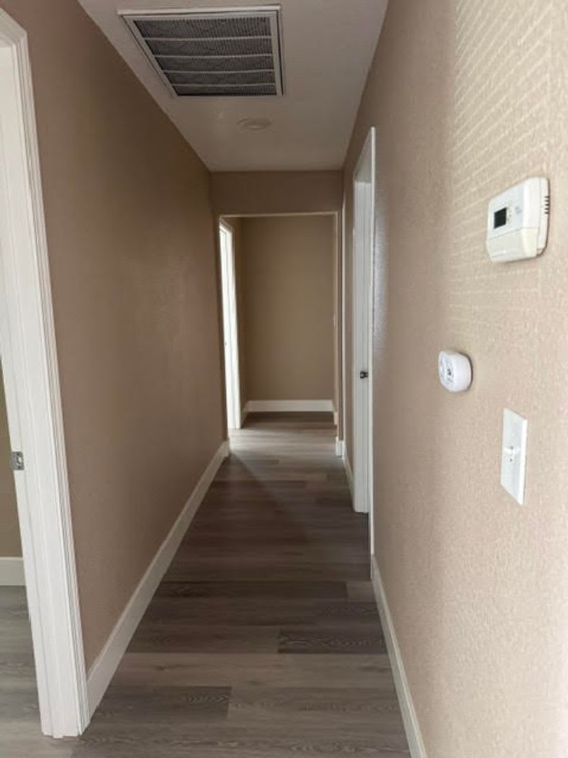 Completely Remodeled 4 bedroom in Ripon – photo 5