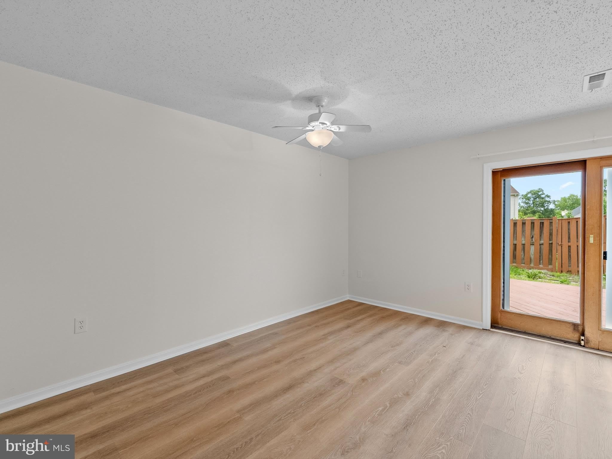 2178 MAGER Drive – photo 5