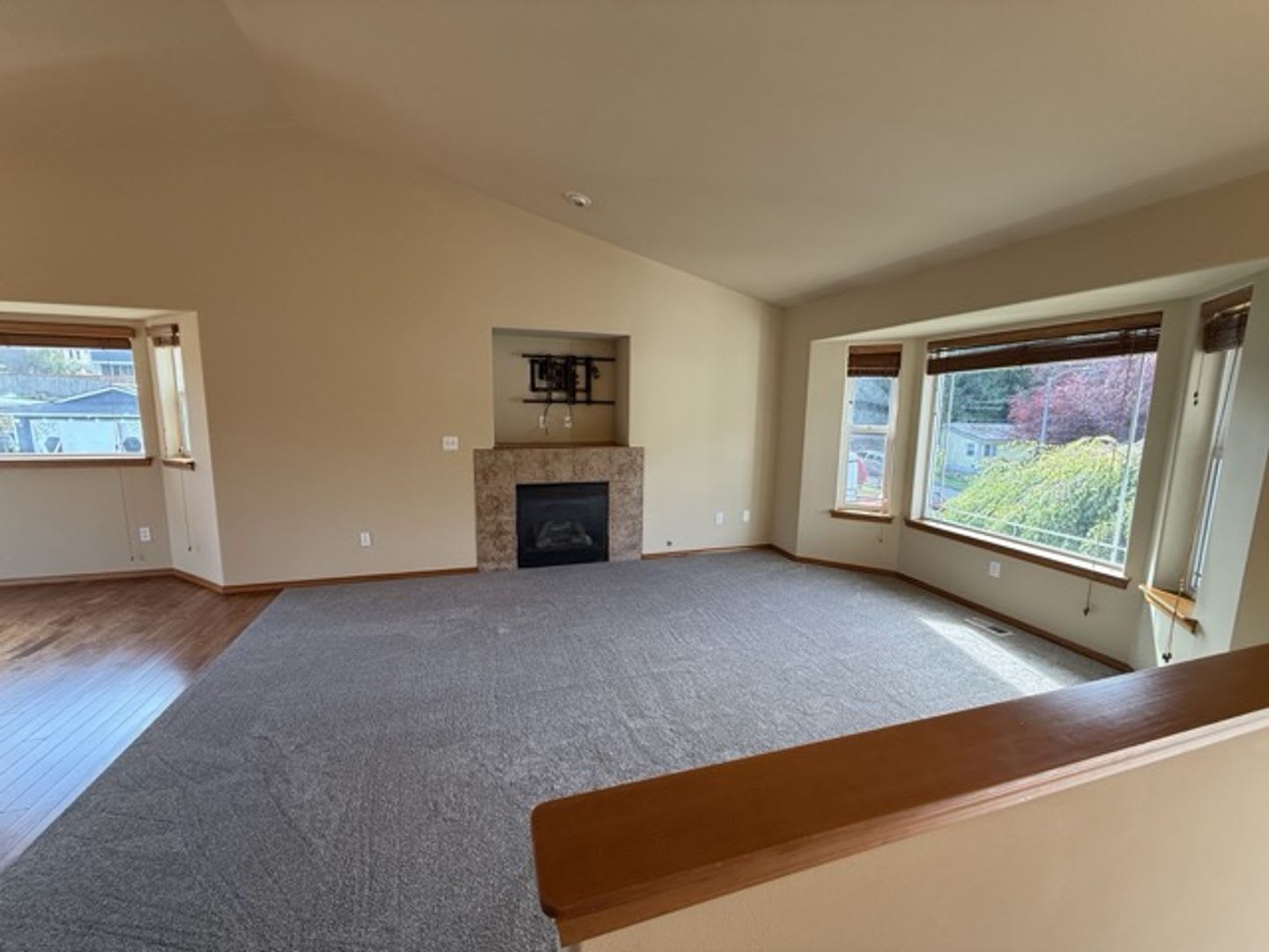 Spacious 5Bd 3Bth Everett Home For Lease Near Boeing – photo 3