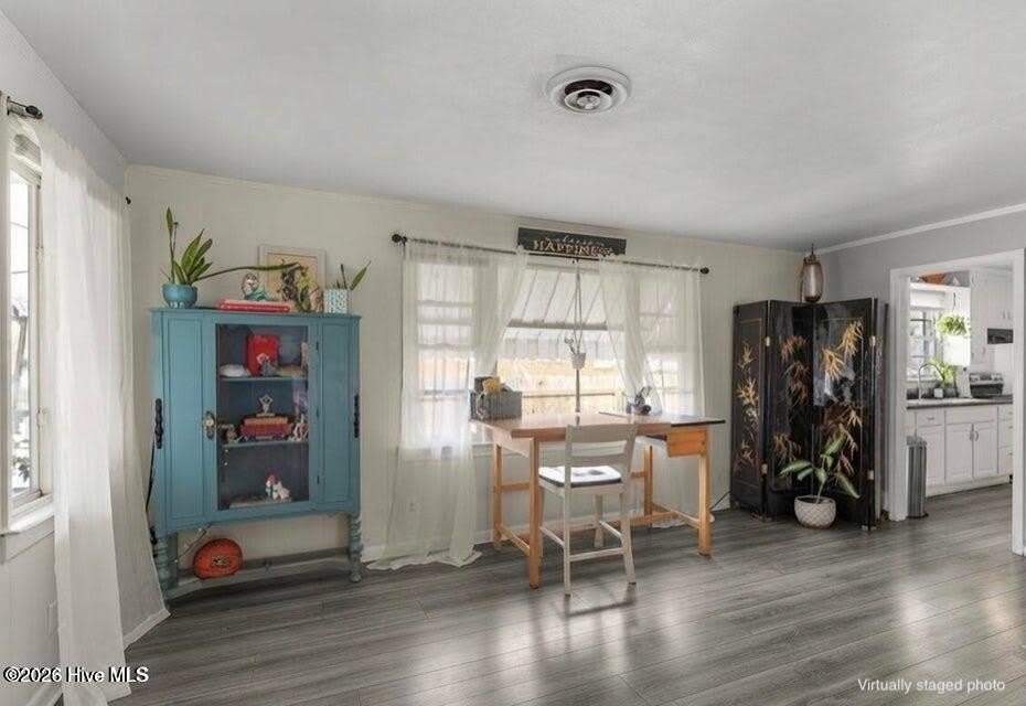 1409 Wooster Street – photo 4