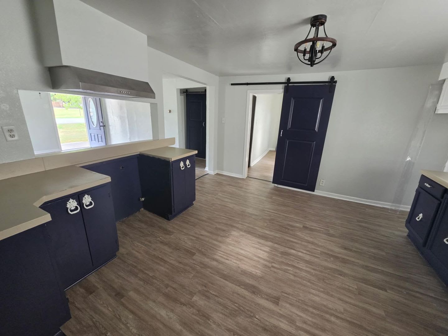 For Rent- Cute 3 bedroom / 1.5 bathrooms in Lamar Mo!!! – photo 5