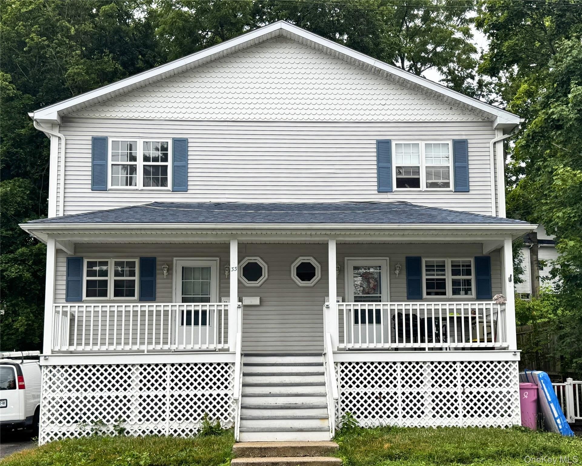 33 Fowler Avenue – photo 1