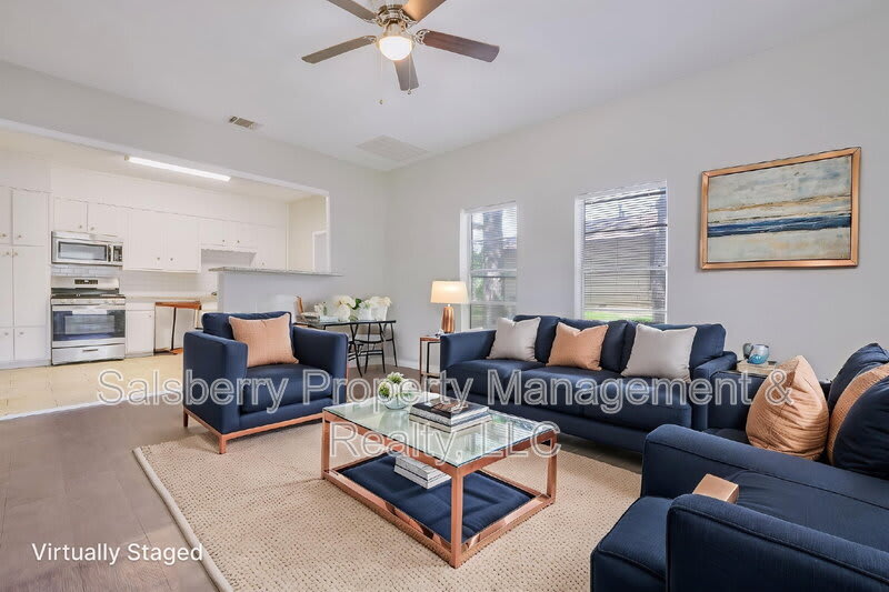 107 Windsor Court – photo 4