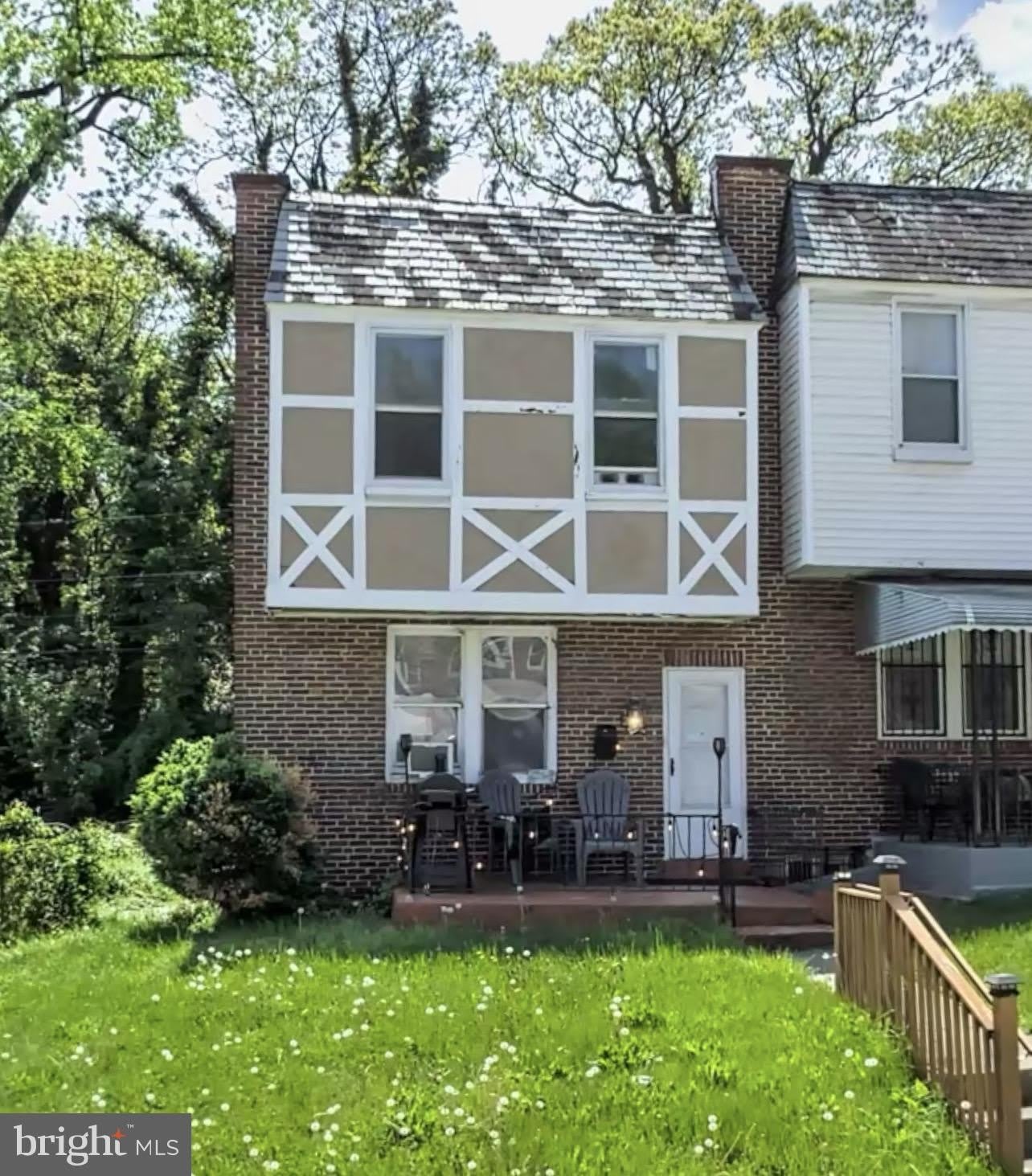 2453 W COLD SPRING Lane – photo 1