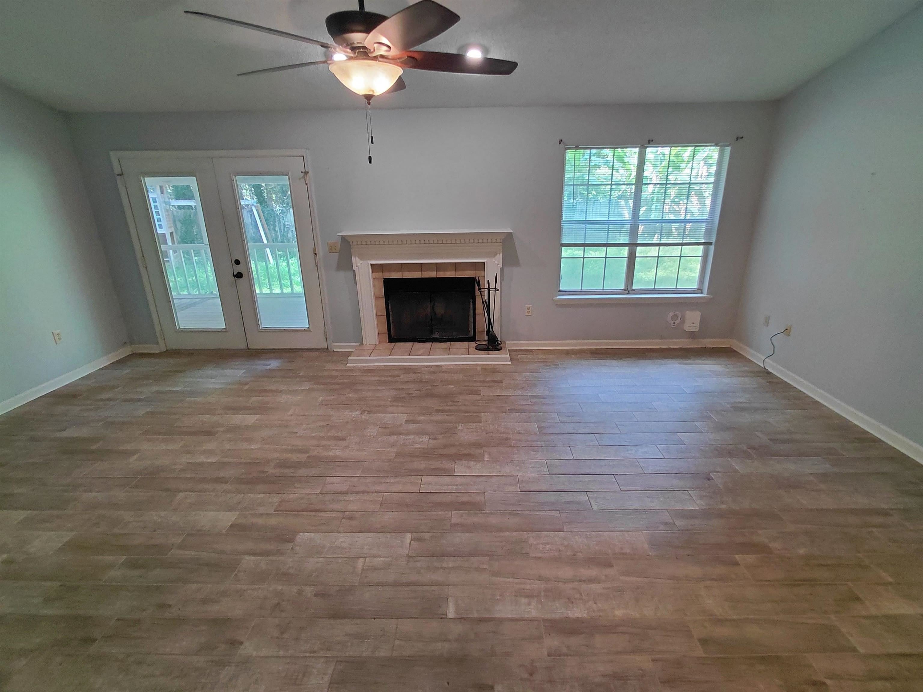 1667 Folkstone Road – photo 5