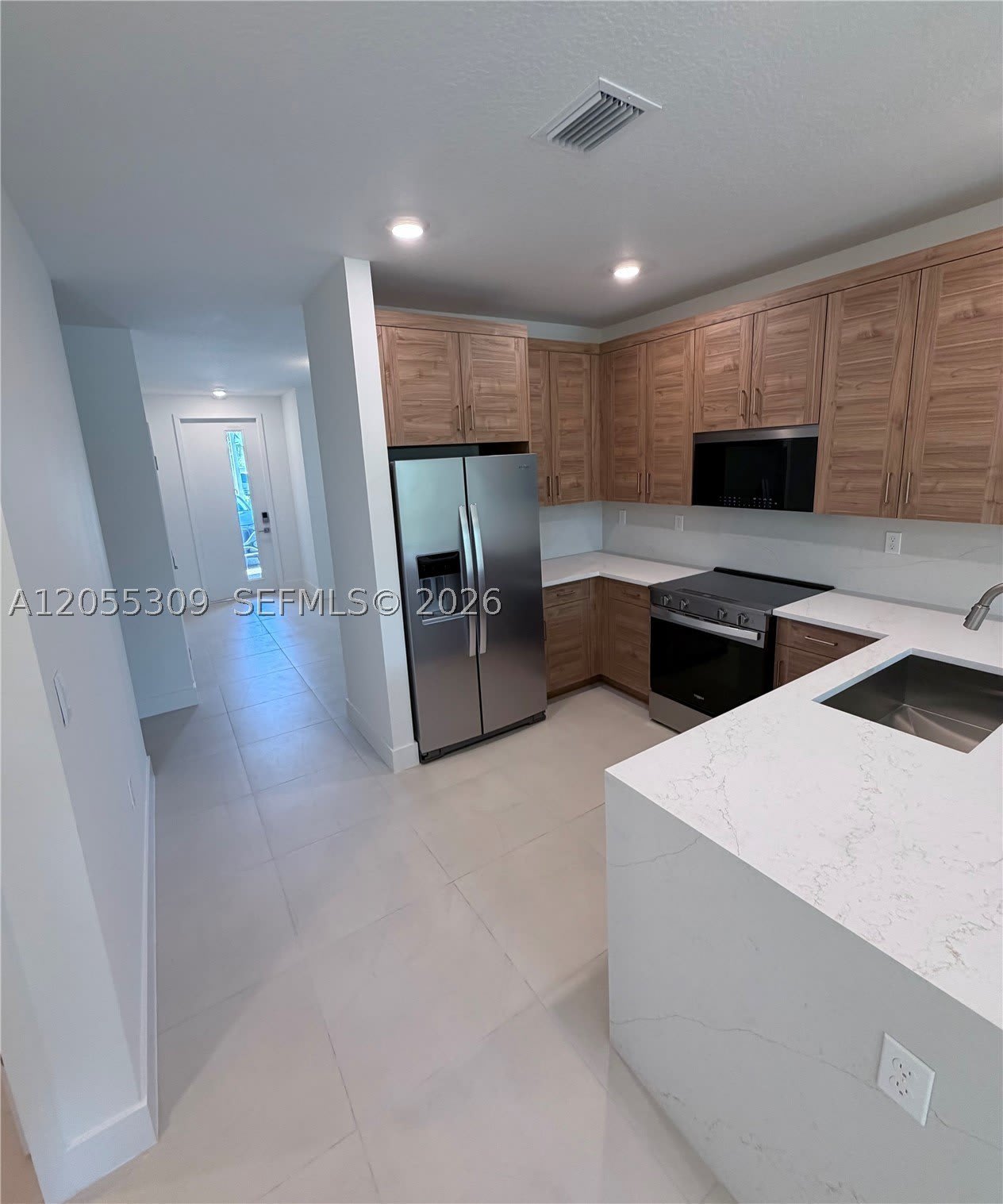 7291 SW 46th St – photo 2