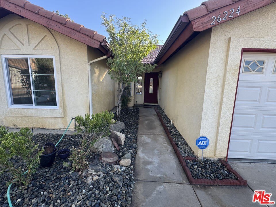 26224 Huxley Dr – photo 2