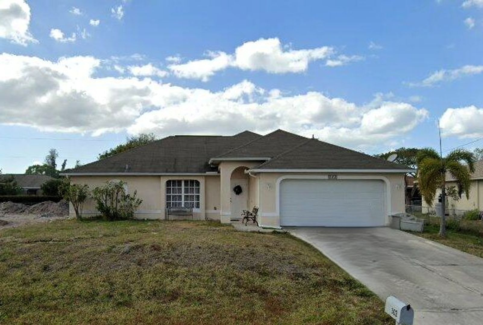 FIRST MONTH'S RENT FREE! STUNNING 4/2/2 IN NW CAPE! – photo 1