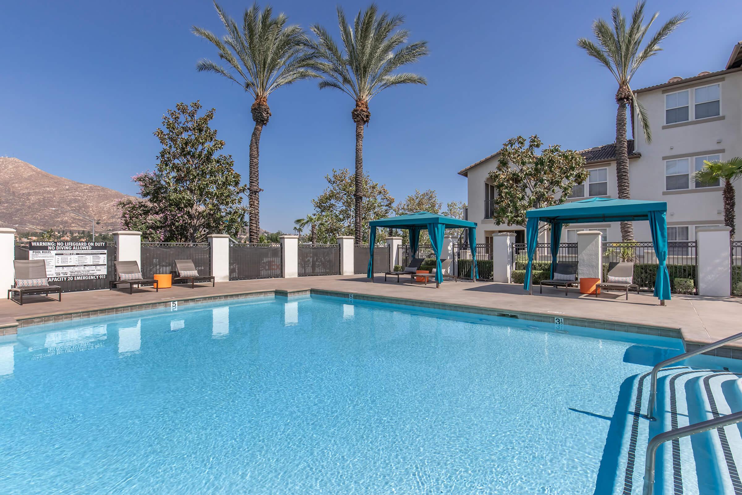 Vista Imperio Apartments – photo 2