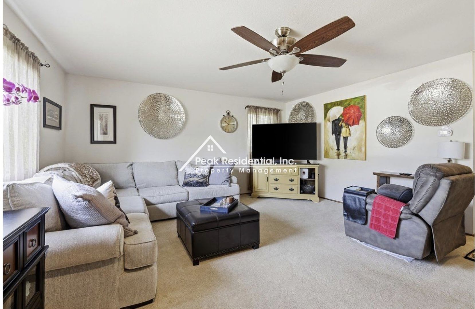 Wonderful 2bd/2ba Folsom Duplex With 2 Car Garage! – photo 4