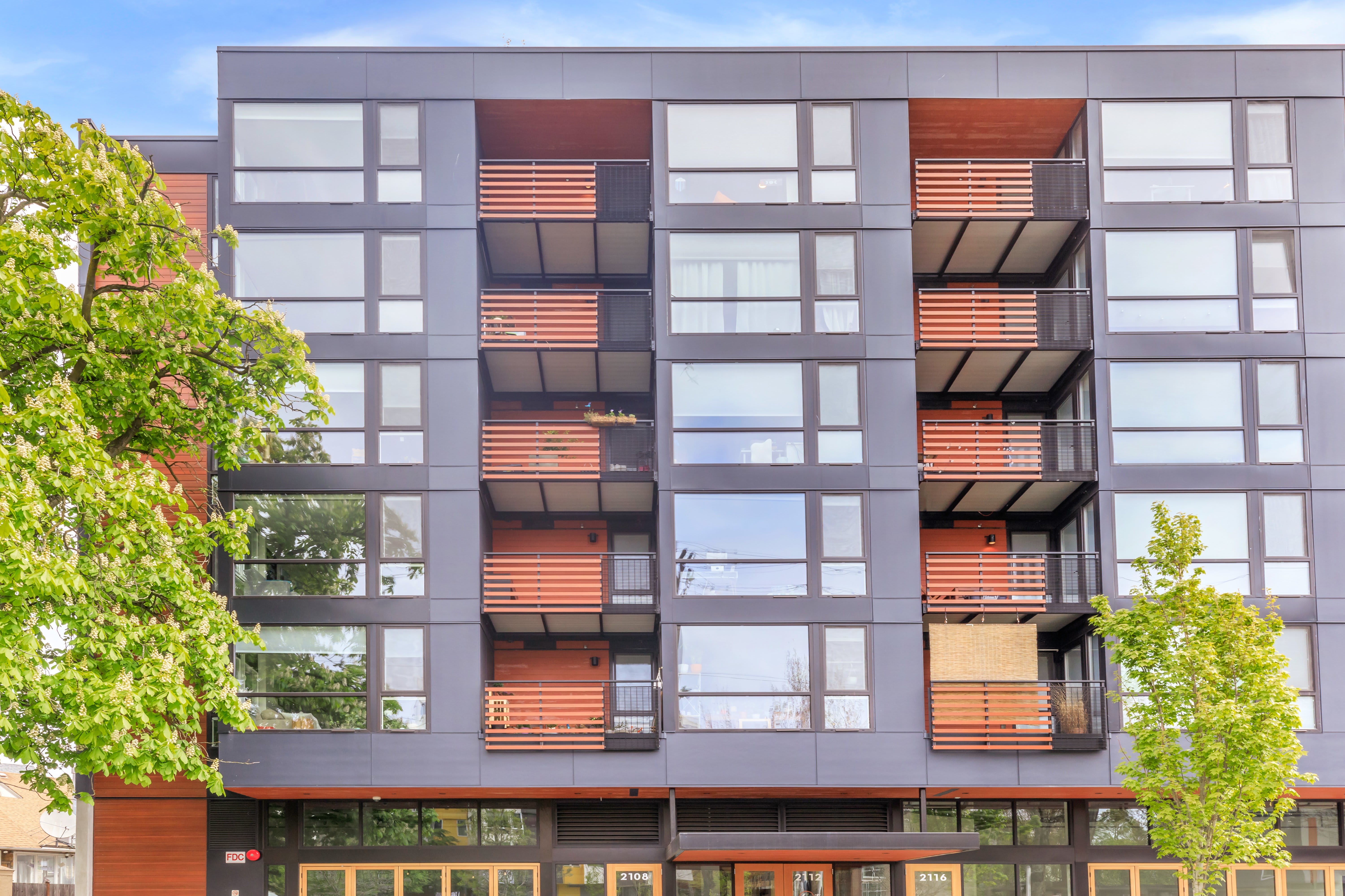 Avant Apartments – photo 1