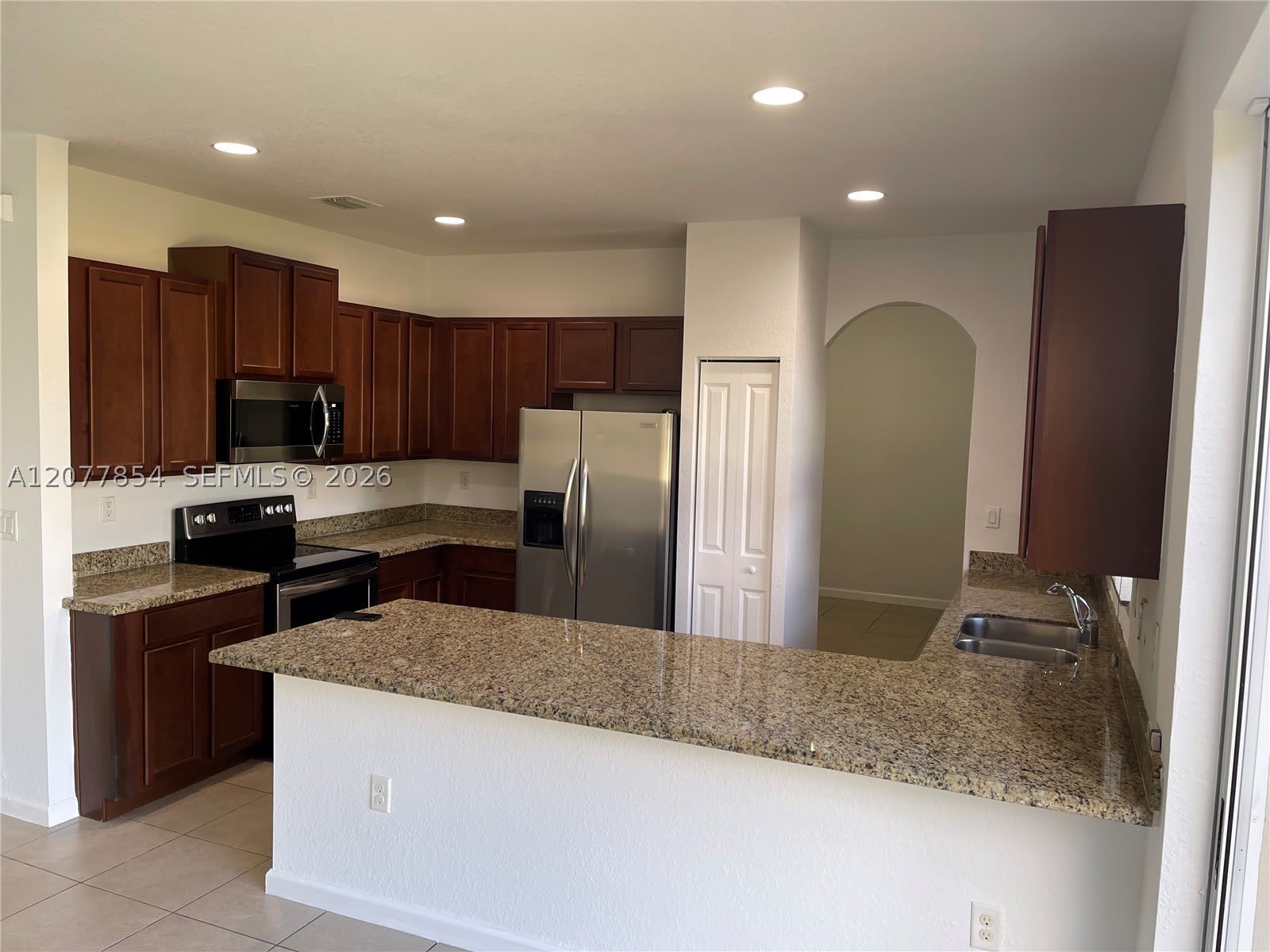 165 SE 21st Ter – photo 5