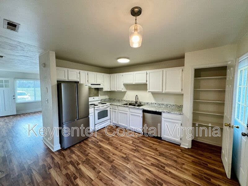 1879 White Marsh Road – photo 3