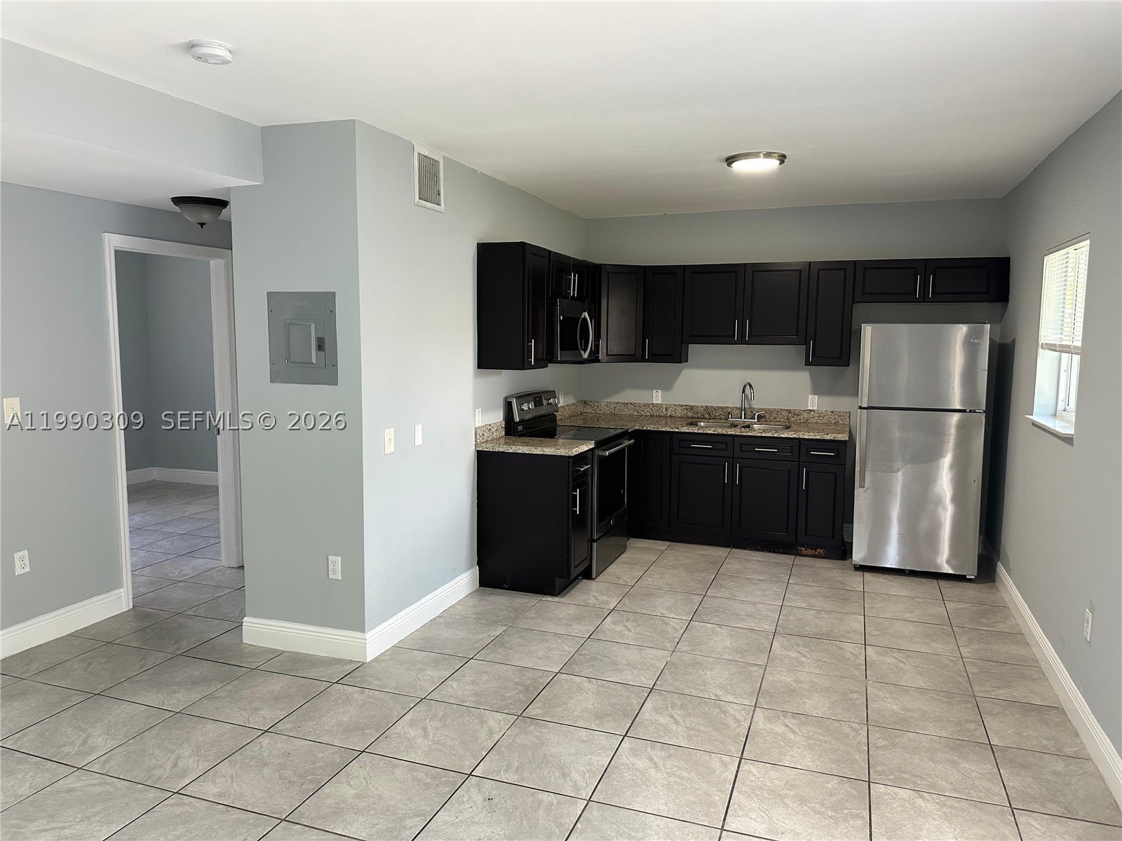 6801 NW 2nd Ct – photo 3