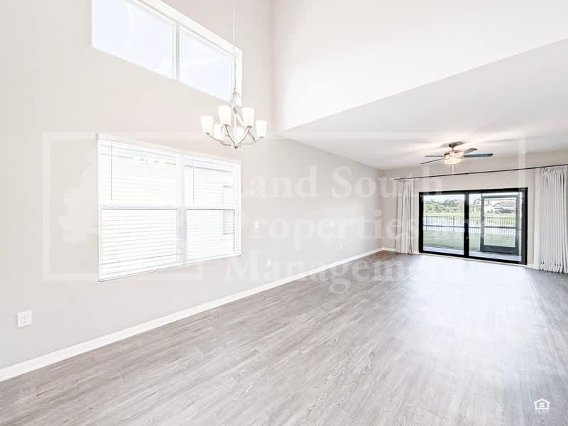 3389 Cup Drive – photo 3