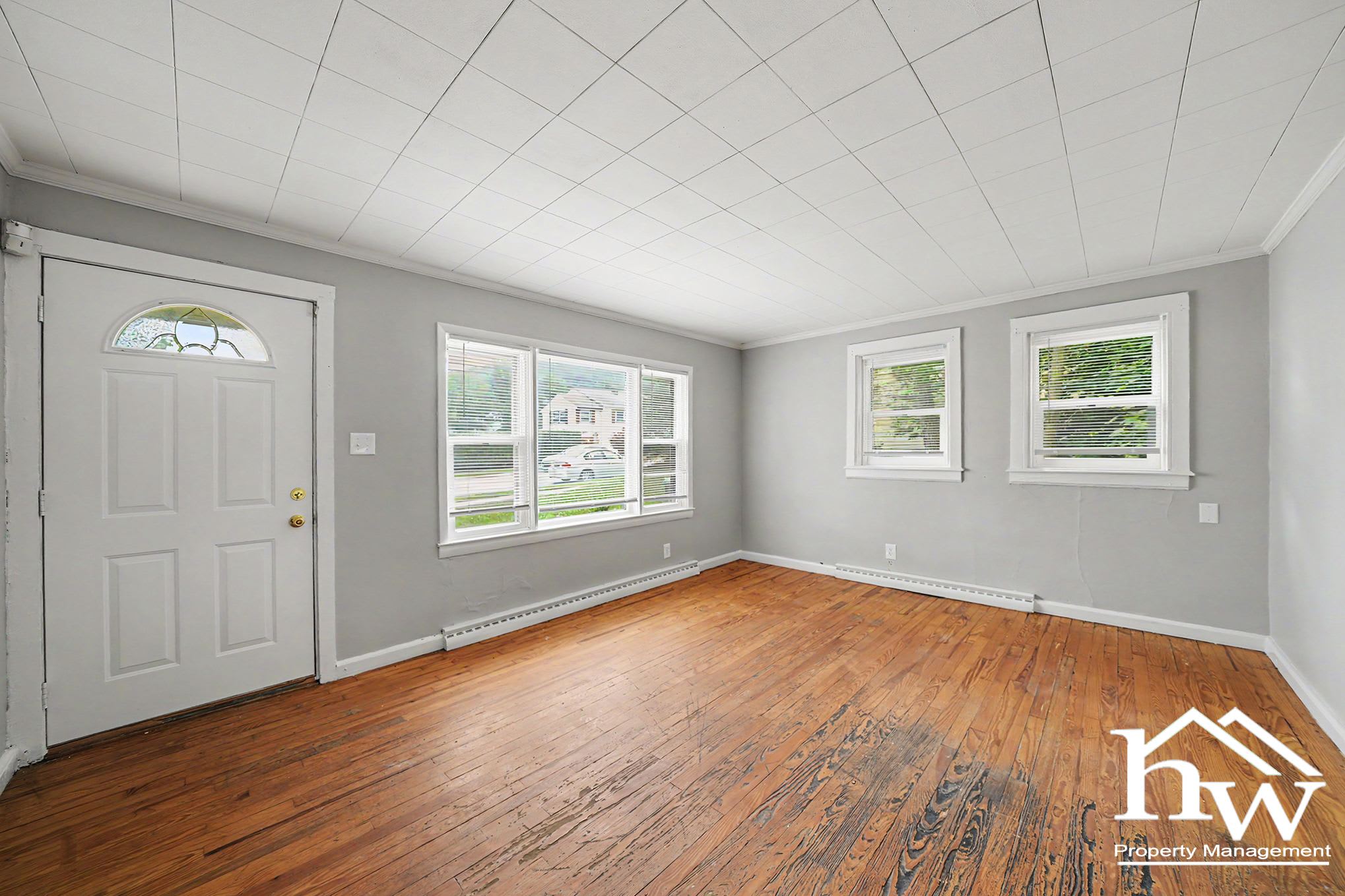 1023 Geyer Ave – photo 3