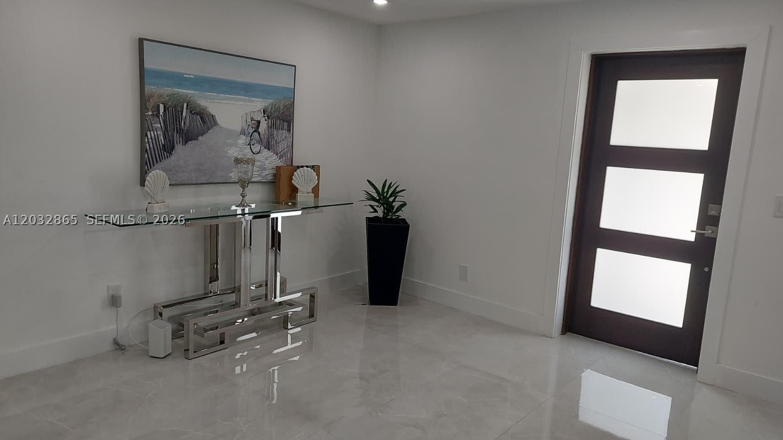 320 SE 15 PL – photo 4