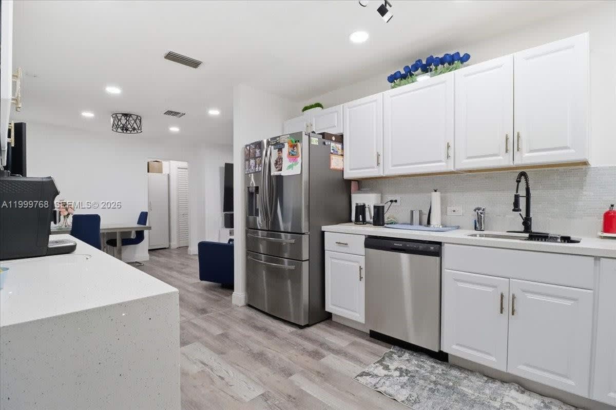 7551 Polk Street – photo 1