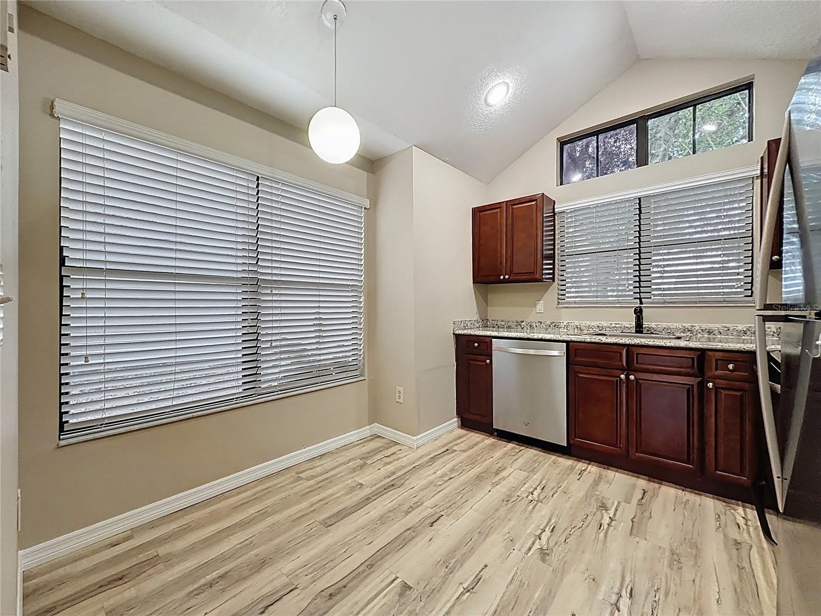5392 ROCKING HORSE Place – photo 5