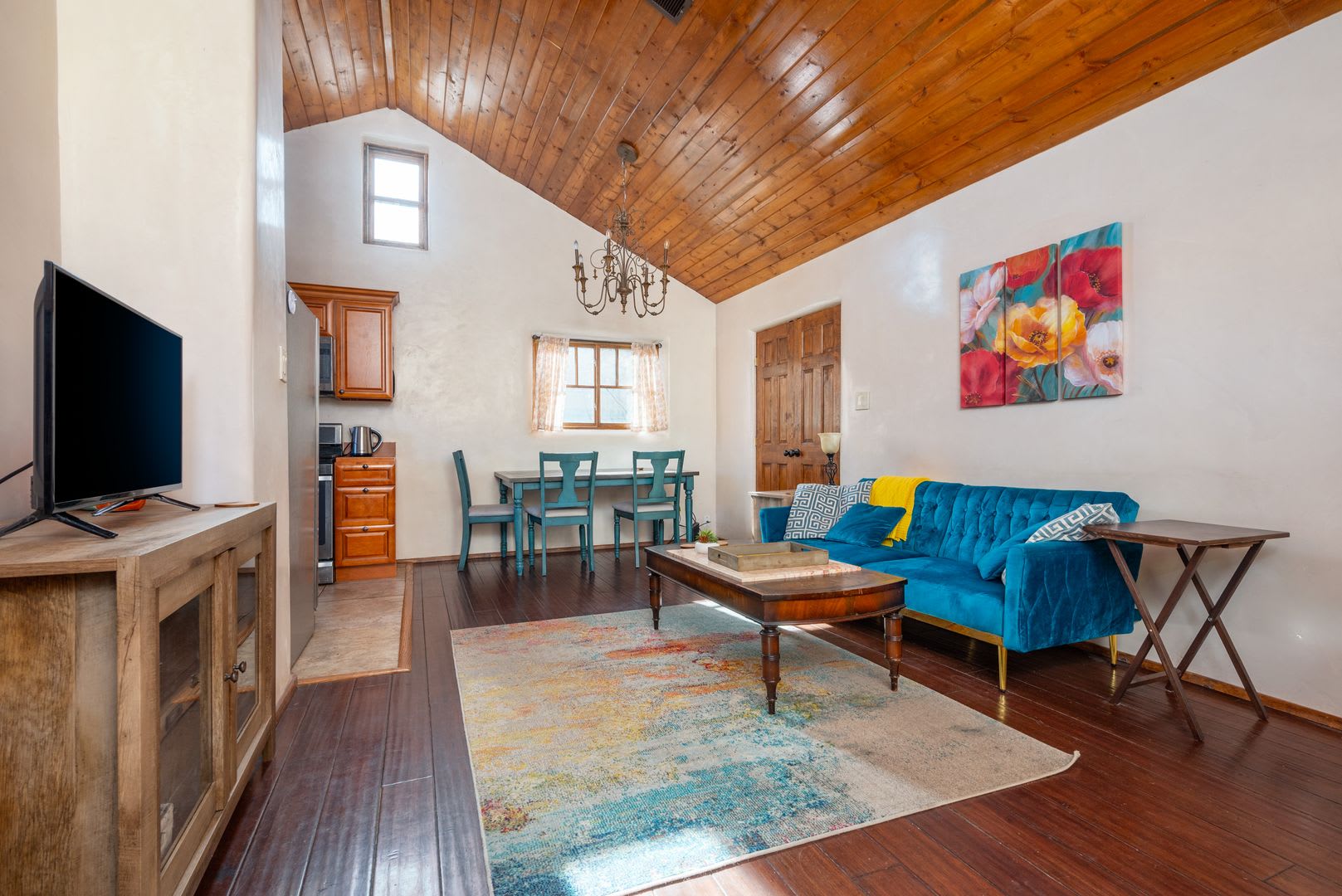 Long Term Vacation Rental Available Now – photo 3