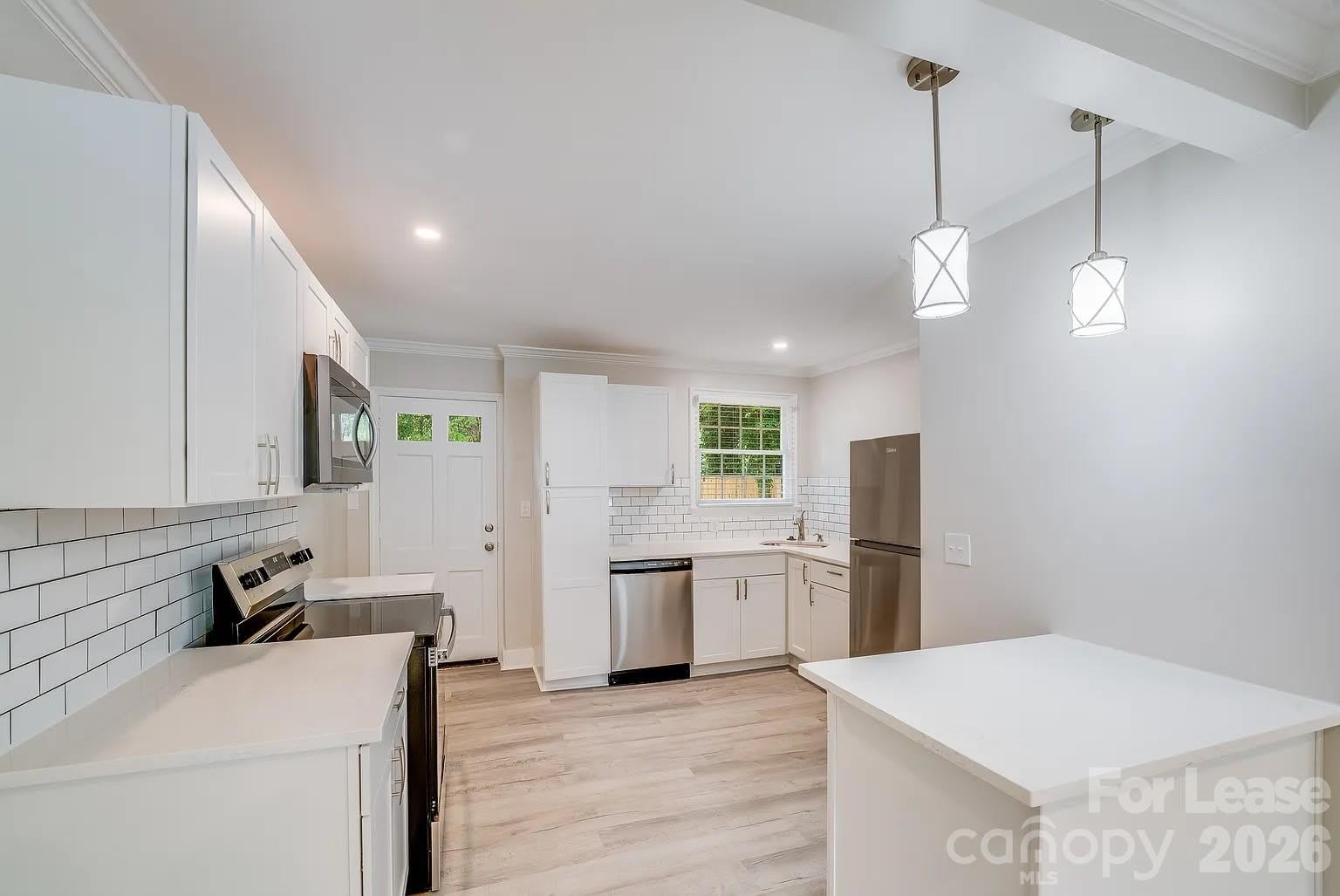 1719 Academy Street – photo 4