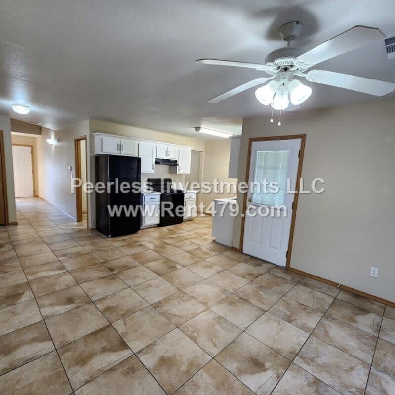 844-A Lariat St – photo 3