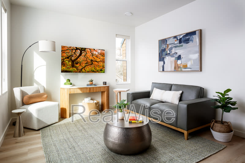 188 Garfield St – photo 2