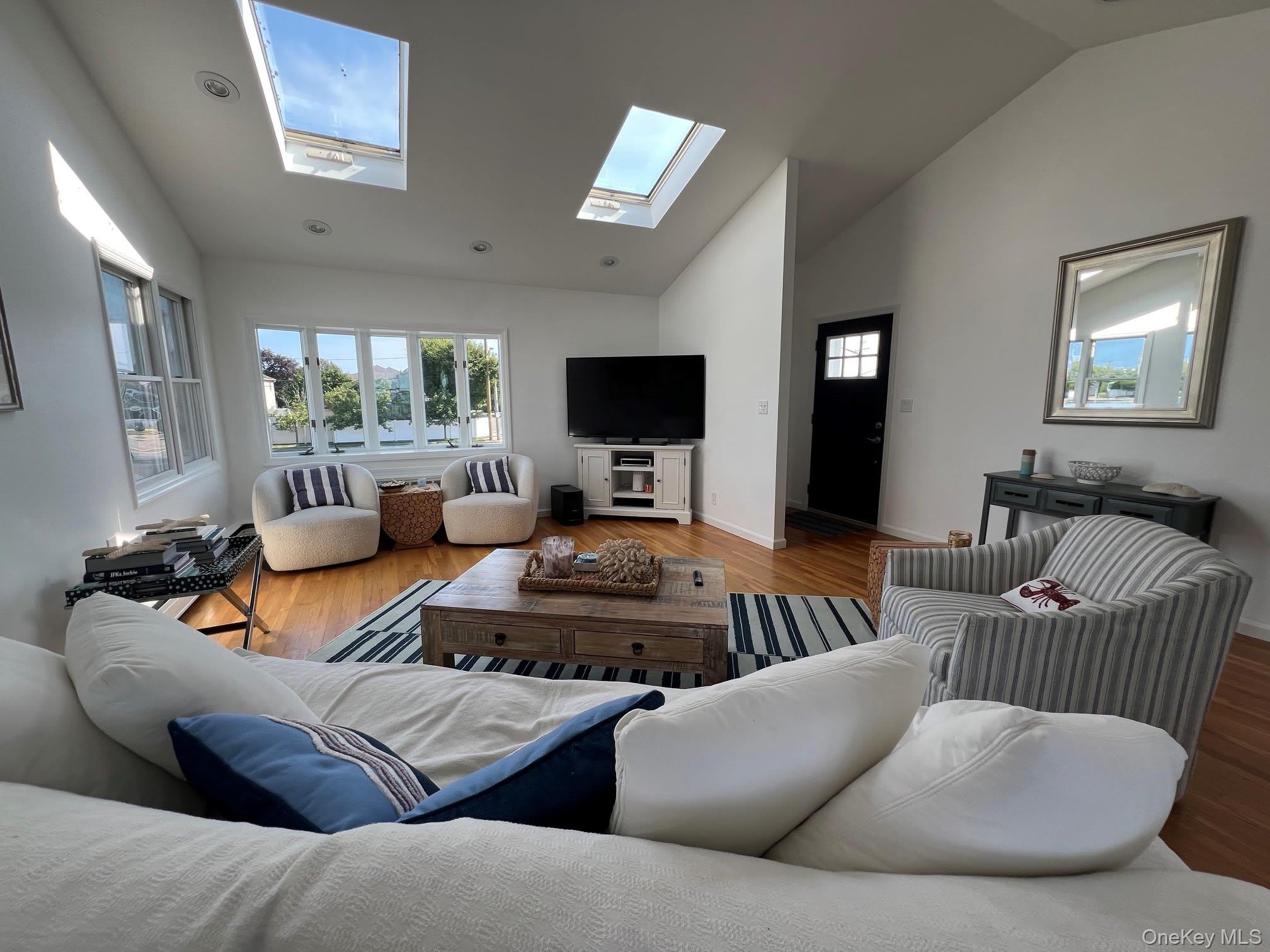 381 Lido Boulevard – photo 4