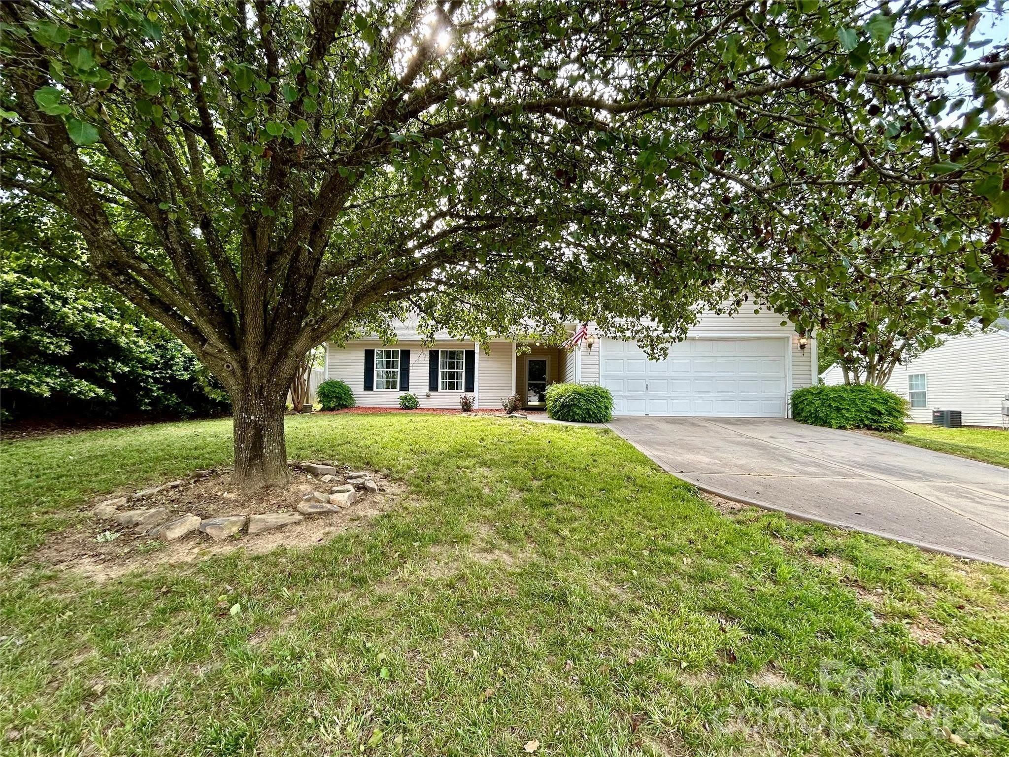 3005 Brekonridge Centre Drive – photo 3