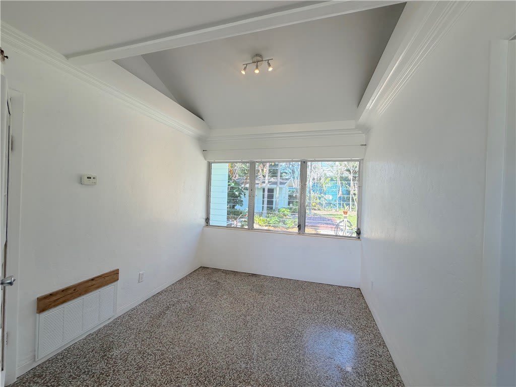 2055 34Th Avenue – photo 5