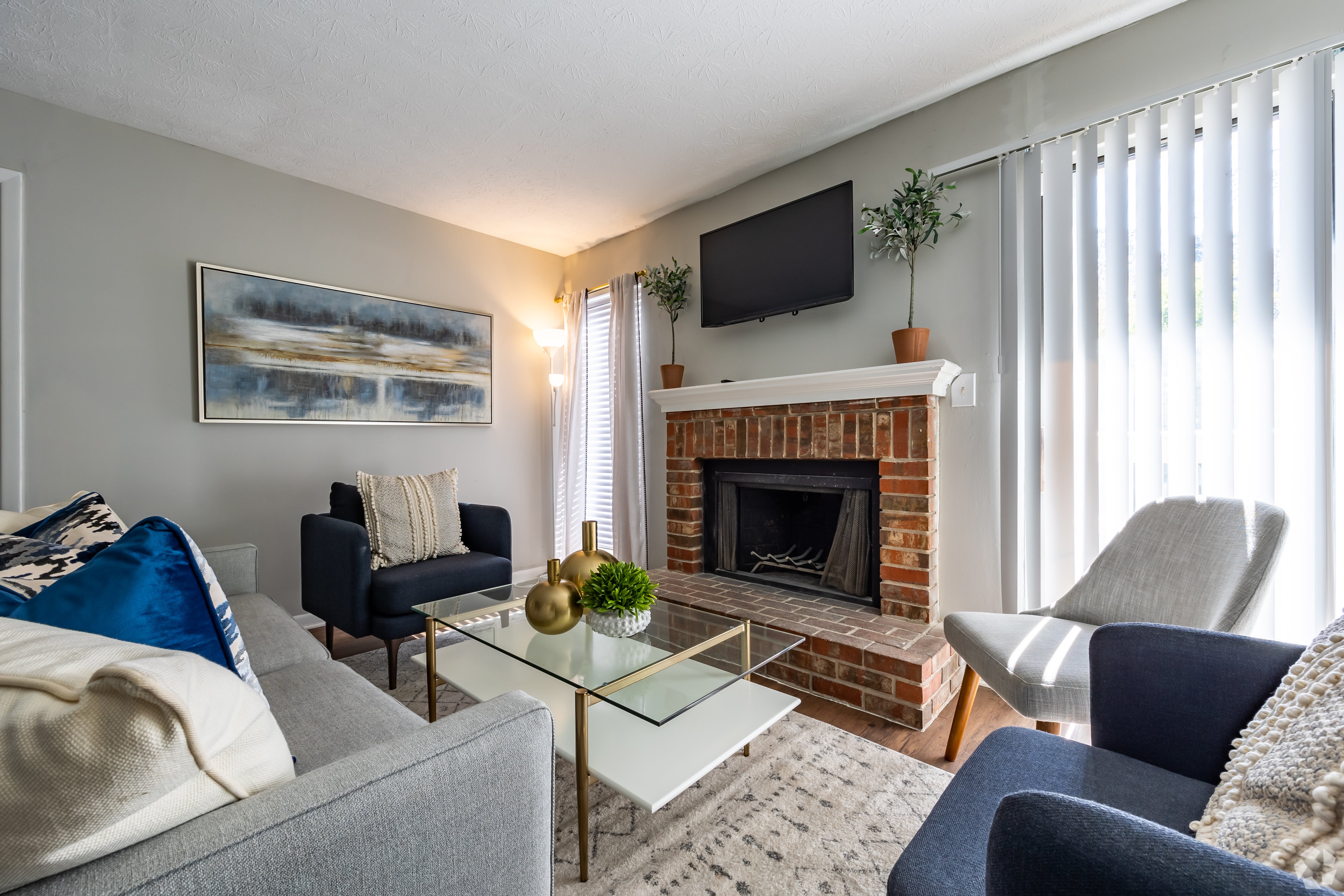 Midwood Gardens Apartments – photo 4
