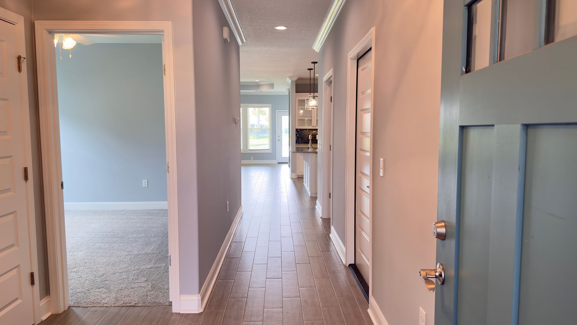 142 Ryan Nicholas Drive – photo 2