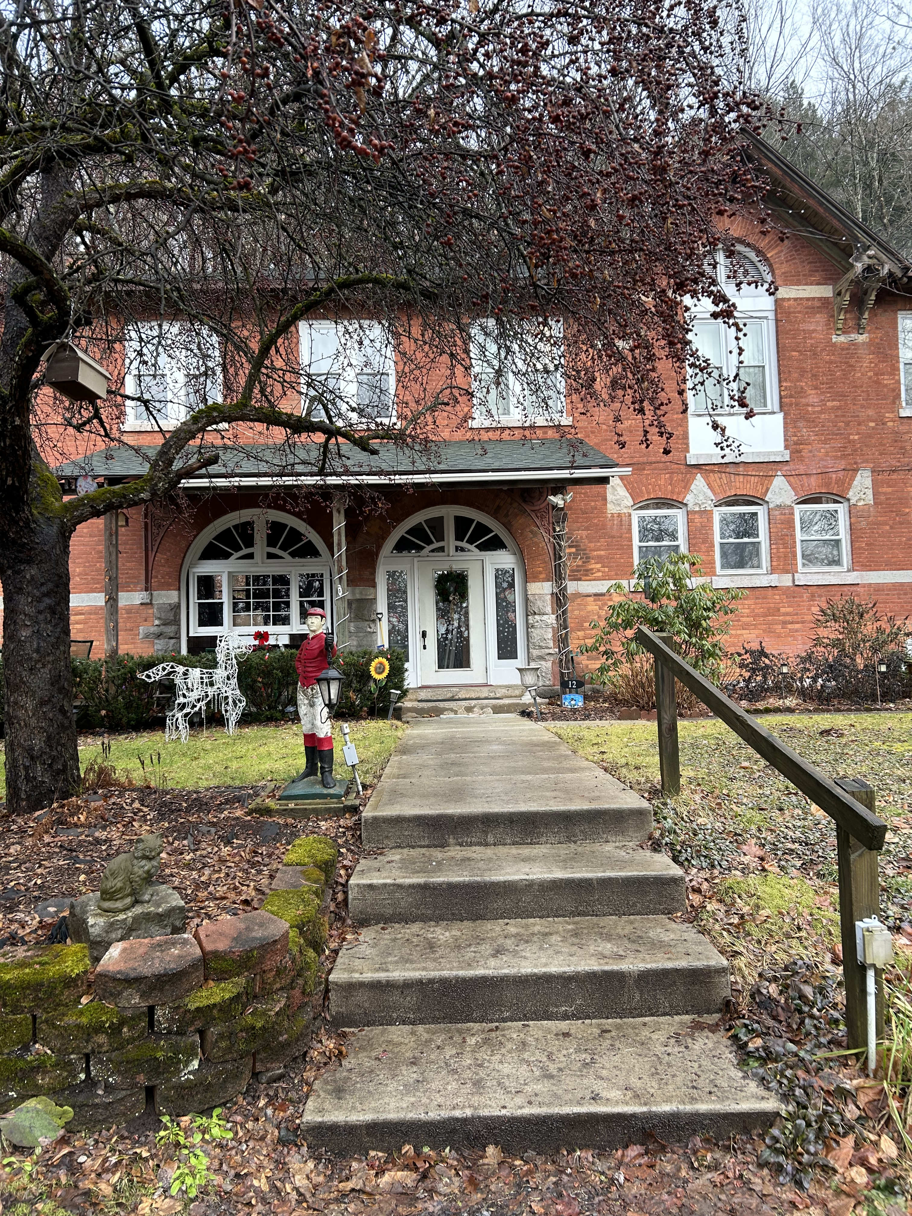 12 Poplar Street – photo 1